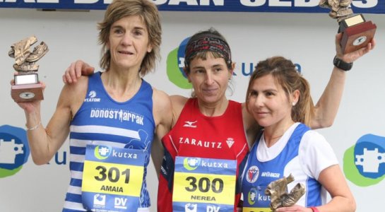 Podium mujeres veteranas